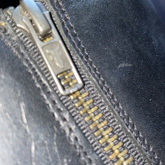 FRYE JAYDEN BUTTON TALL BLACK LEATHER/SUEDE SIZE 6.5 - Picture 12 of 12